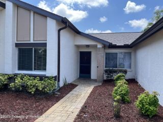Foreclosed Home - 7385 CRESTWOOD DR, 34613