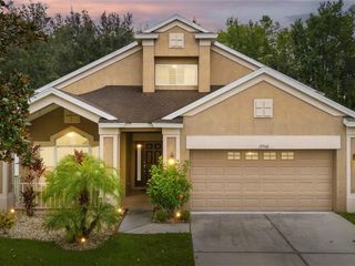 Foreclosed Home - 19540 SUNSET BAY DR, 34638
