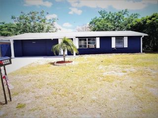 Foreclosed Home - 4441 TERRY LOOP, 34652