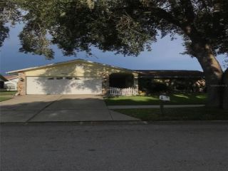 Foreclosed Home - 4642 ADDAX DR, 34653