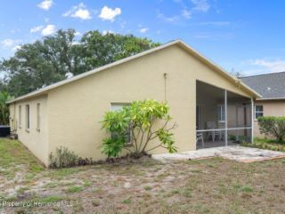 Foreclosed Home - 7808 CHADWICK DR, 34654