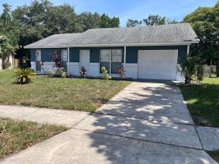 Foreclosed Home - 7922 ADEN LOOP, 34655
