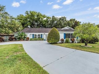 Foreclosed Home - 7708 COACHWOOD DR, 34667
