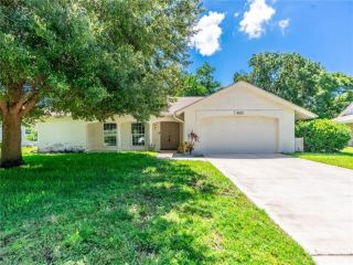 Foreclosed Home - 8602 FOREST GLADE DR, 34667
