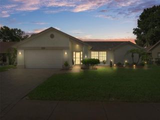 Foreclosed Home - 8530 BRAXTON DR, 34667