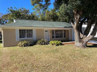 Foreclosed Home - 12617 STONE HOUSE LOOP, 34667