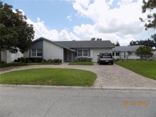 Foreclosed Home - 8500 LINCOLNSHIRE DR, 34667