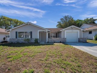 Foreclosed Home - 12408 STAGECOACH LN, 34667