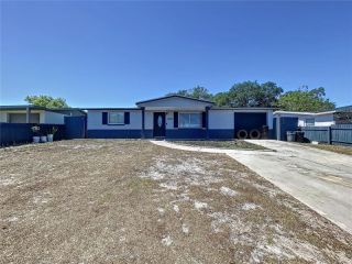 Foreclosed Home - 12907 COLLEGE HILL DR, 34667