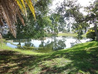 Foreclosed Home - List 100768073