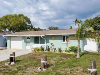 Foreclosed Home - 13534 OUTBOARD CT, 34667