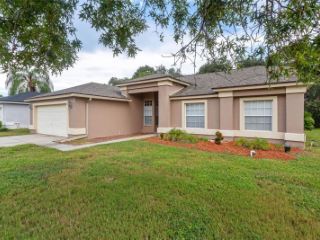 Foreclosed Home - 8843 THOREAU PL, 34667