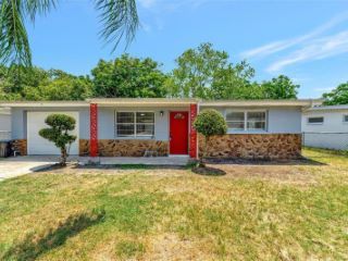 Foreclosed Home - 11134 HARDING DR, 34668