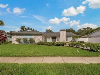 Foreclosed Home - 863 RUSTIC OAKS DR, 34684