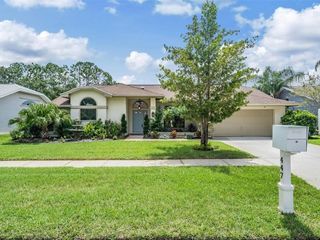 Foreclosed Home - 447 WHISPERING LAKES BLVD, 34688