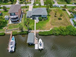 Foreclosed Home - 644 BAYSHORE DR, 34689