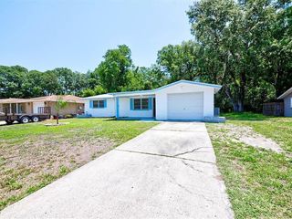 Foreclosed Home - 2628 FLINTWOOD DR, 34690