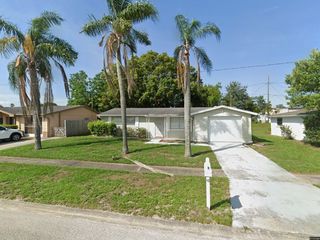 Foreclosed Home - 1603 PLUM TREE RD, 34690