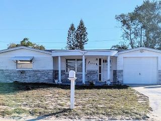Foreclosed Home - 4816 PANORAMA AVE, 34690