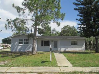 Foreclosed Home - 3700 DICKENS DR, 34691