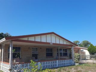 Foreclosed Home - 3400 NIXON RD, 34691