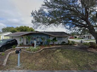 Foreclosed Home - 1344 DARTMOUTH DR, 34691