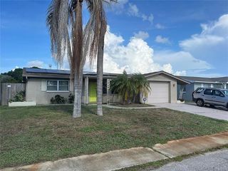 Foreclosed Home - 1802 FONT LN, 34691