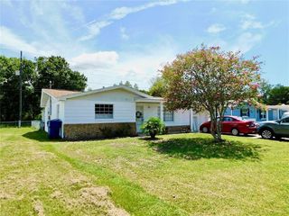 Foreclosed Home - 3842 BEACON SQUARE DR, 34691