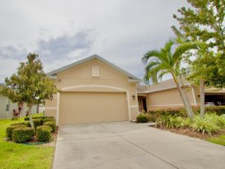 Foreclosed Home - 2200 PARROT FISH DR, 34691