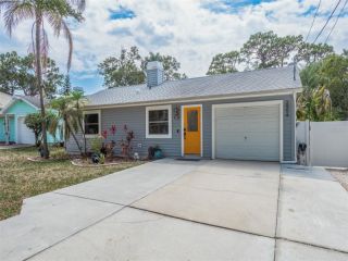 Foreclosed Home - 2954 BAY VIEW DR, 34695