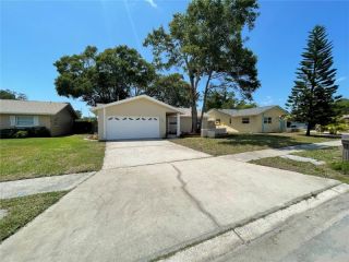 Foreclosed Home - 1272 DALE CIR W, 34698