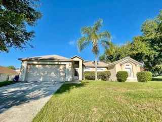 Foreclosed Home - 9401 WATER FERN CIR, 34711