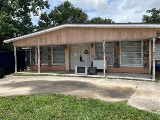 Foreclosed Home - 2622 MARTINA AVE, 34741