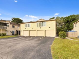 Foreclosed Home - 1028 SPRING MEADOW DR, 34741