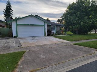 Foreclosed Home - 5324 BAREFOOT PATH, 34746