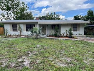 Foreclosed Home - 909 OAK DR, 34748