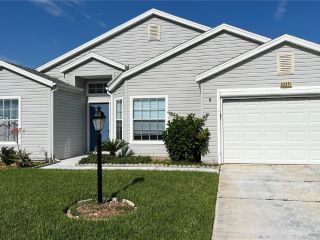 Foreclosed Home - 25331 HIBISCUS ST, 34748