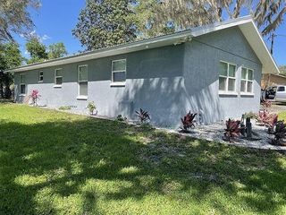 Foreclosed Home - 4040 NE 95TH RD, 34785