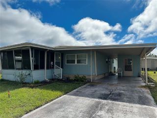 Foreclosed Home - 175 PARADISE N, 34788