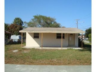 Foreclosed Home - 1701 N 22ND ST, 34950
