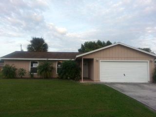 Foreclosed Home - 2337 SE SEAFURY LN, 34952