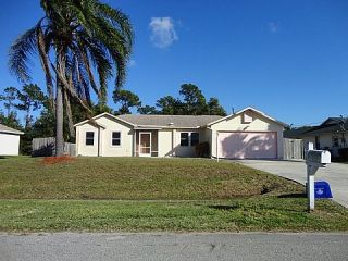 Foreclosed Home - 733 NE GALILEAN ST, 34983