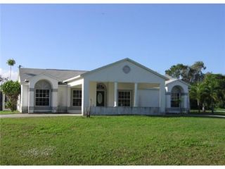 Foreclosed Home - 498 SE STARFISH AVE, 34983