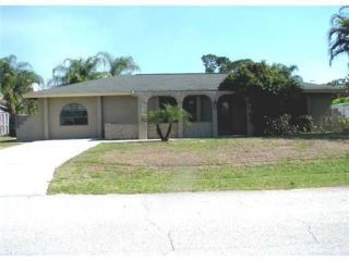 Foreclosed Home - 1909 SE FAIRFIELD ST, 34983