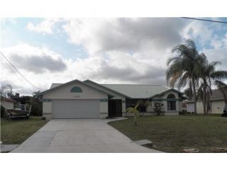 Foreclosed Home - 128 NE TWYLITE TER, 34983