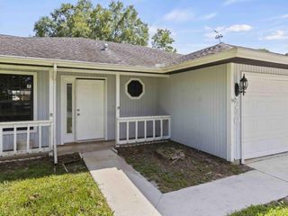 Foreclosed Home - 550 NW BILLIAR AVE, 34983