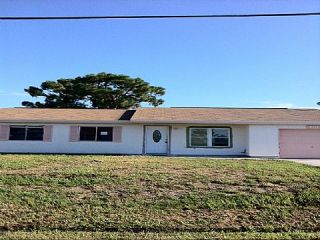 Foreclosed Home - 481 SE THANKSGIVING AVE, 34984