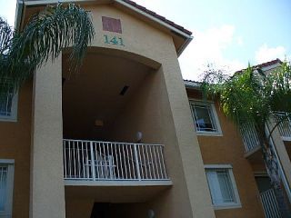 Foreclosed Home - 141 SW PALM DR APT 305, 34986