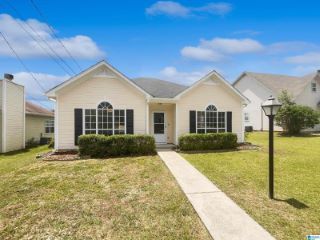 Foreclosed Home - 2035 PLANTATION PKWY, 35004