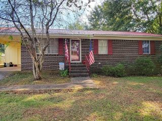 Foreclosed Home - 3110 DANIEL DR, 35004